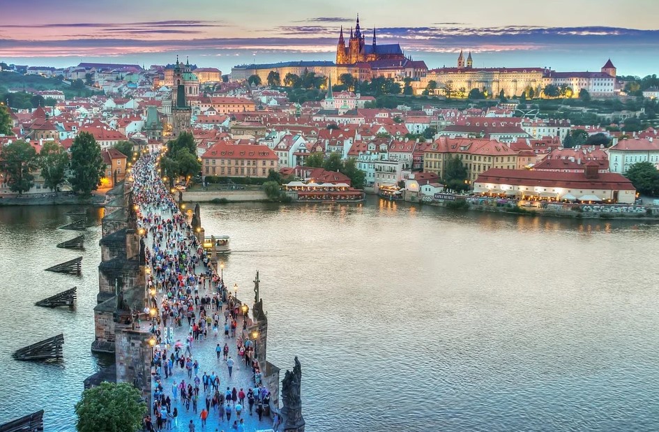 Prag er den oplagte feriedestination